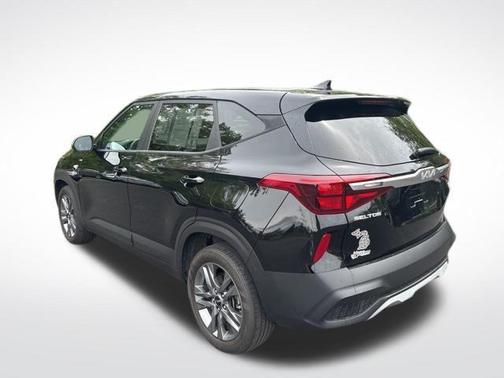2023 Kia Seltos LX