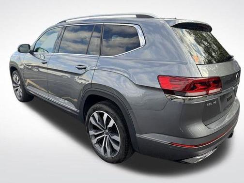2022 Volkswagen Atlas 3.6L SEL Premium R-Line
