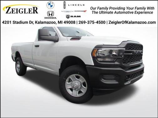 Bright White Clearcoat 2023 RAM 3500 Tradesman