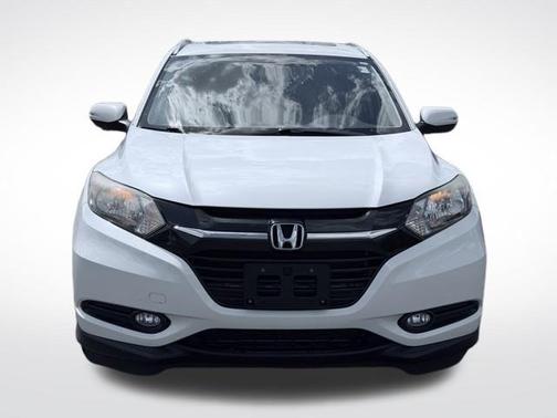 White Orchid Pearl 2017 Honda HR-V EX-L w/Navigation