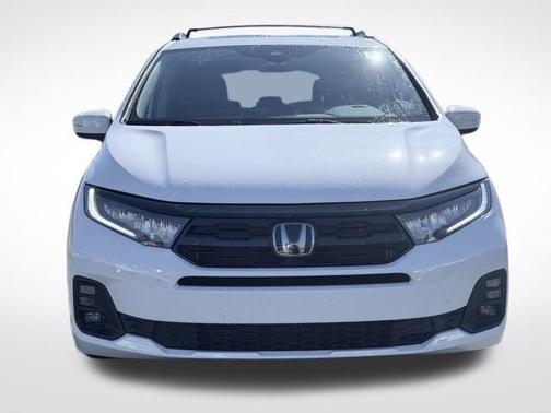 Platinum White Pearl 2025 Honda Odyssey Touring