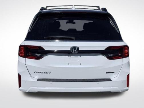 Platinum White Pearl 2025 Honda Odyssey Touring