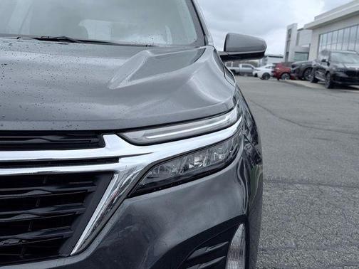 Gray 2022 Chevrolet Equinox 2LT