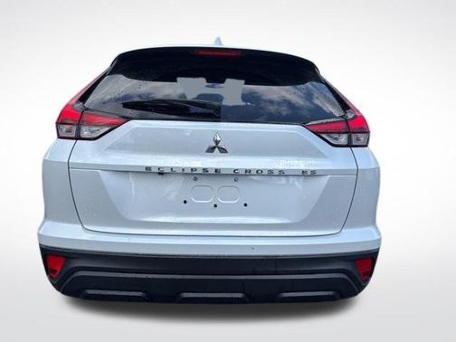 2024 Mitsubishi Eclipse Cross ES