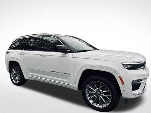 2025 Jeep Grand Cherokee Summit