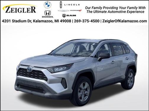 Silver Sky Metallic 2022 Toyota RAV4 Hybrid LE