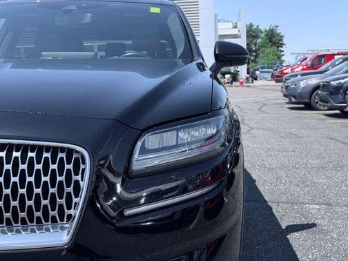 Black Metallic 2022 Lincoln Nautilus Reserve