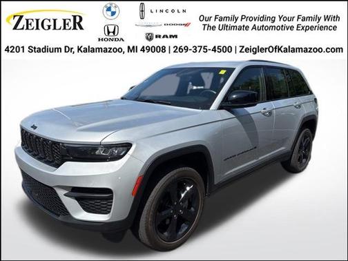 2022 Jeep Grand Cherokee Altitude