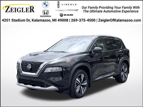 Black 2023 Nissan Rogue Platinum
