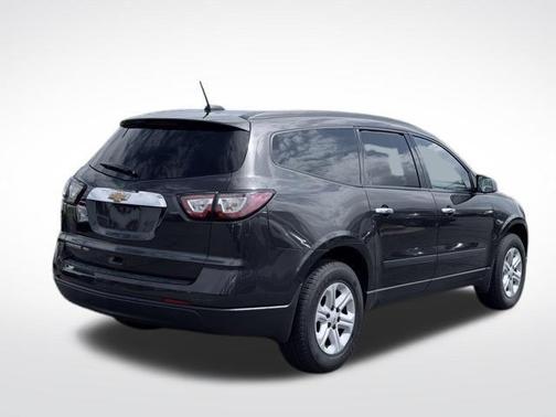 Tungsten Metallic 2017 Chevrolet Traverse LS