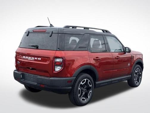 Chili Pepper Red 2024 Ford Bronco Sport Outer Banks