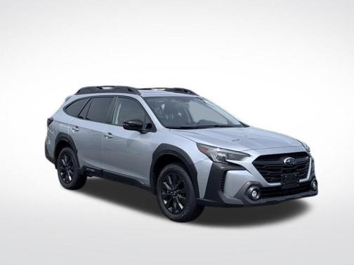 Ice Silver Metallic 2024 Subaru Outback Onyx Edition
