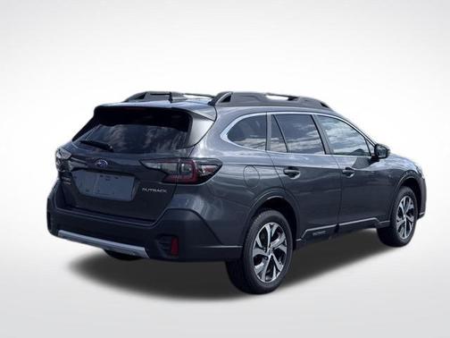 Magnetite Gray Metallic 2022 Subaru Outback Limited
