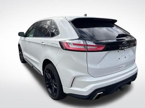 2022 Ford Edge ST