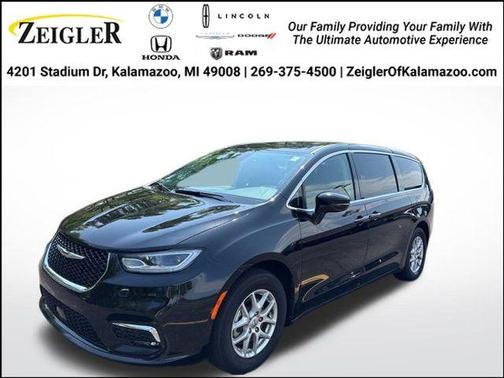 2024 Chrysler Pacifica Touring-L