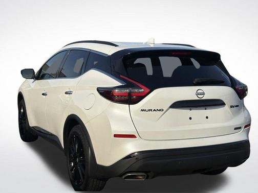 White 2024 Nissan Murano SV