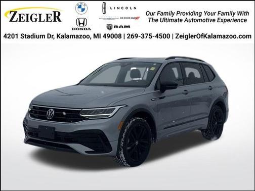 2022 Volkswagen Tiguan 2.0T SE R-Line Black