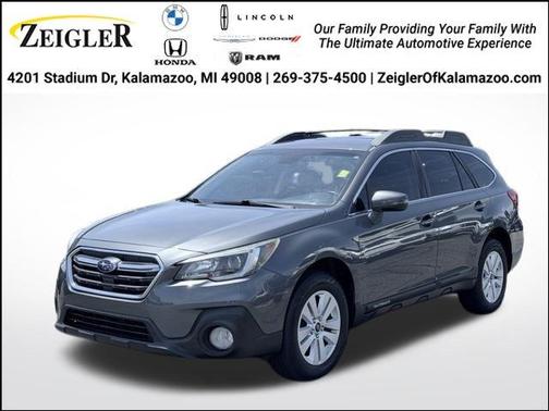 Magnetite Gray Metallic 2019 Subaru Outback 2.5i Premium