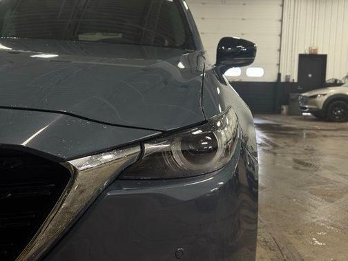 2023 Mazda CX-9 Carbon Edition