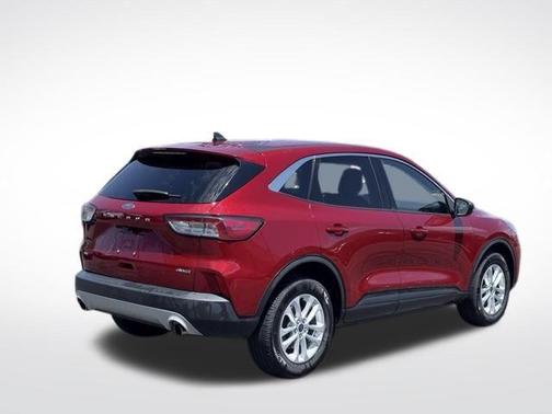 Red Metallic 2022 Ford Escape SE