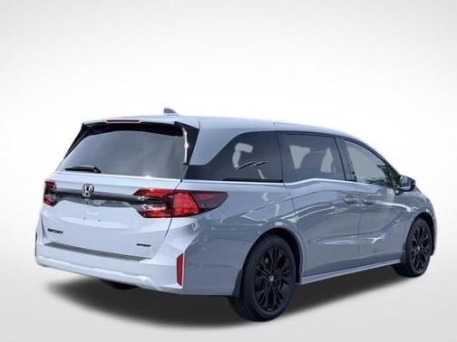 Crystal Black Pearl 2026 Honda Odyssey Sport-L