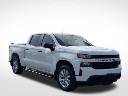 Summit White 2020 Chevrolet Silverado 1500 Custom
