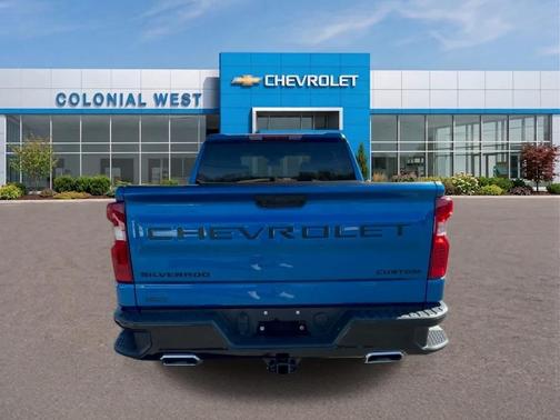 Glacier Blue Metallic 2023 Chevrolet Silverado 1500 Custom Trail Boss