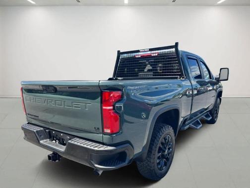 2025 Chevrolet Silverado 3500 LT