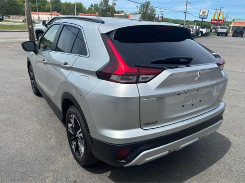 Alloy Silver Metallic 2024 Mitsubishi Eclipse Cross SE