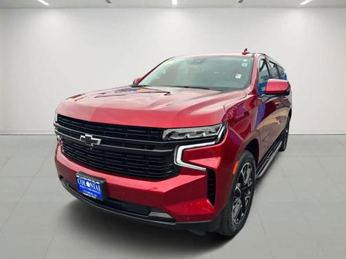 2023 Chevrolet Suburban RST
