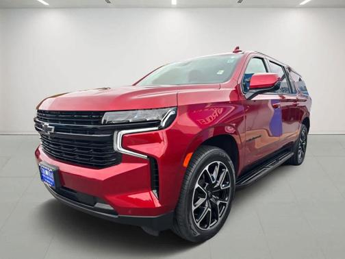 2023 Chevrolet Suburban RST