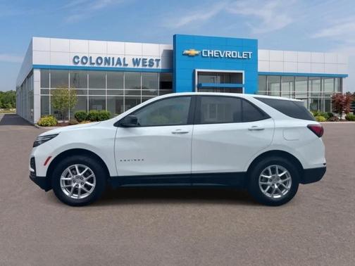 Summit White 2024 Chevrolet Equinox LS