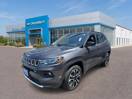 Granite Crystal Clearcoat Metallic 2023 Jeep Compass Limited