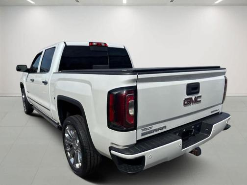 White Frost Tri-Coat 2018 GMC Sierra 1500 Denali