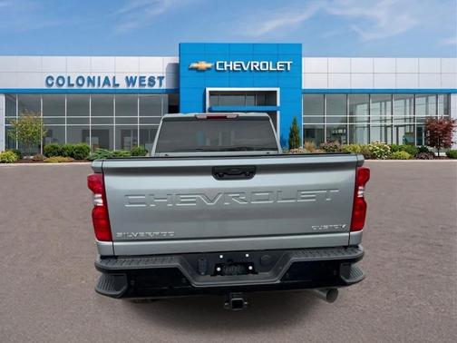 Sterling Gray Metallic 2026 Chevrolet Silverado 2500 Custom