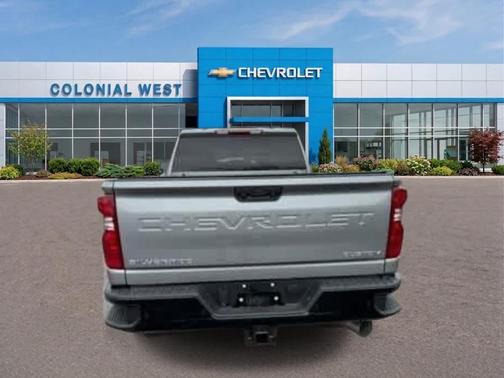 Sterling Gray Metallic 2026 Chevrolet Silverado 2500 Custom
