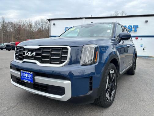 2023 Kia Telluride S