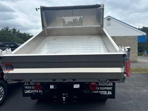 2024 Chevrolet Silverado 3500 WT