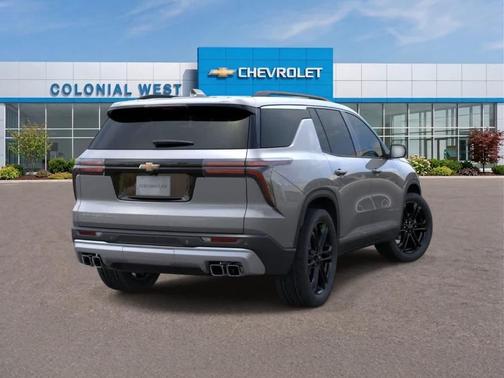 Sterling Gray Metallic 2026 Chevrolet Traverse LT
