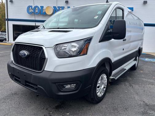 2024 Ford Transit-250 