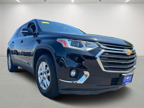 2018 Chevrolet Traverse LT Cloth