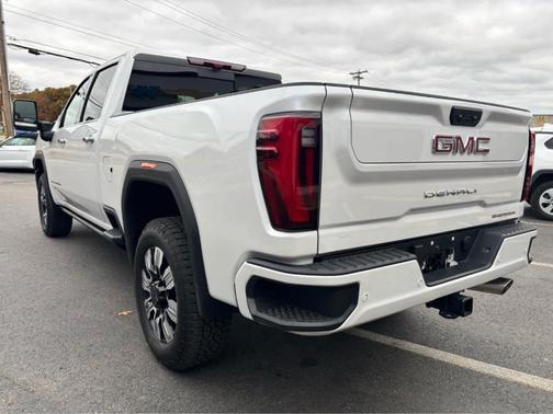 2025 GMC Sierra 2500 Denali