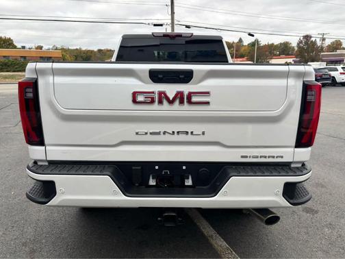 2025 GMC Sierra 2500 Denali