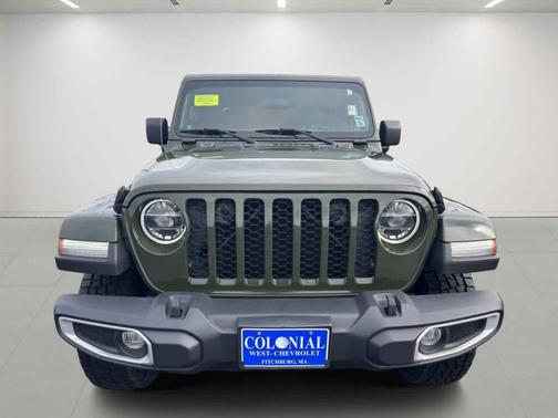 2022 Jeep Gladiator Sport