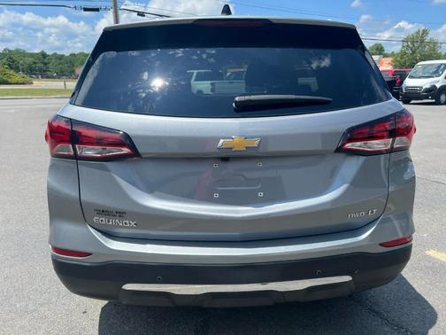 Sterling Gray Metallic 2023 Chevrolet Equinox 2LT