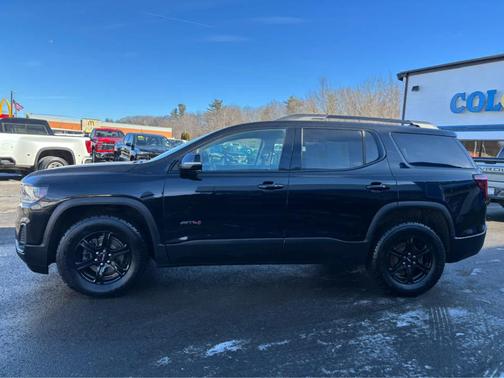 2021 GMC Acadia AT4