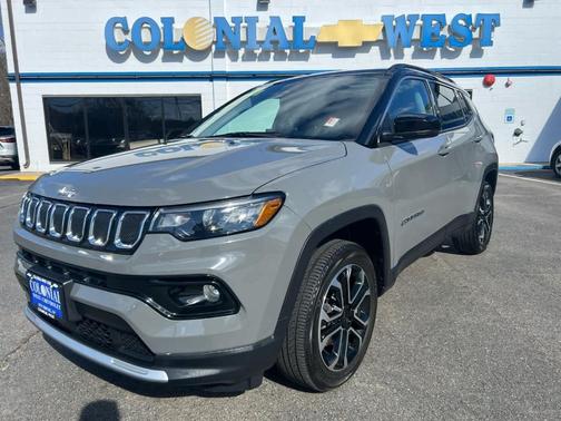Sting Gray Clearcoat 2022 Jeep Compass Limited