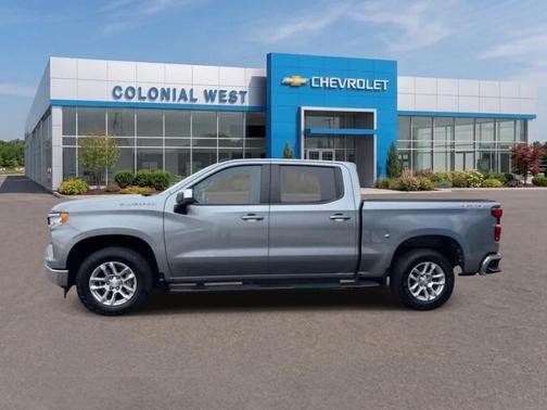 Sterling Gray Metallic 2024 Chevrolet Silverado 1500 LT