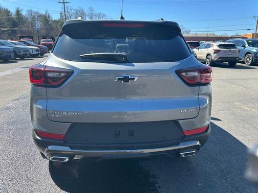 Sterling Gray Metallic 2026 Chevrolet Trailblazer ACTIV
