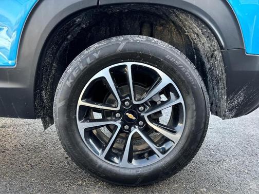 Marina Blue 2025 Chevrolet Trailblazer LT